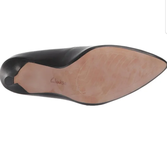 NEW Women's Clarks Linvale Jerica Black Pointed Toe Pumps Size 8 Wide - Picture 6 of 9